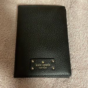 Kate Spade passport wallet